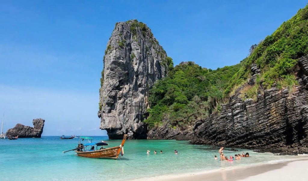 Top 10 Beaches in Thailand for Your Perfect Getaway 7 8