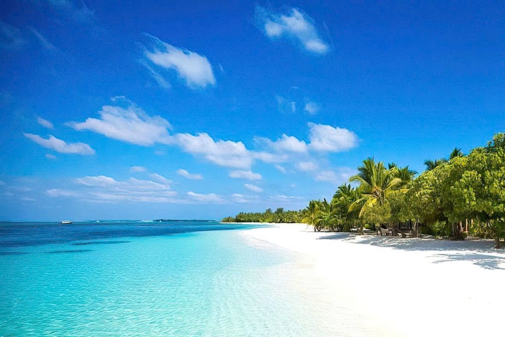 Travel Guide to Phu Quoc Island, Vietnam kem beach