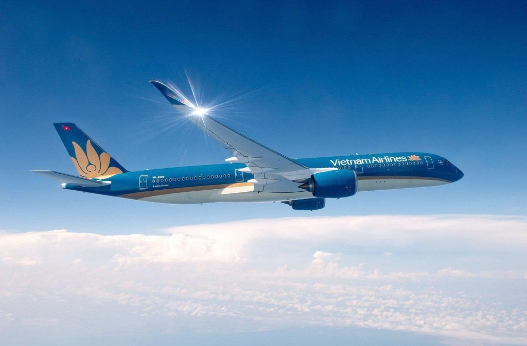 How to Travel from Ho Chi Minh City to Phnom Penh vietnamairline 1