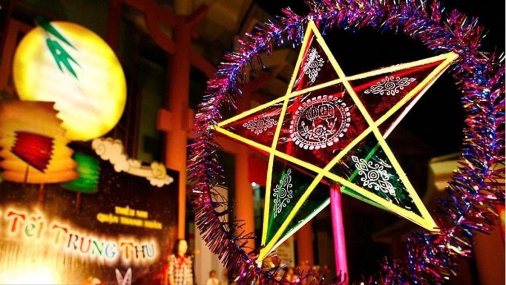 Mid-Autumn Festival in Vietnam: Celebrating with Mooncakes 6 8