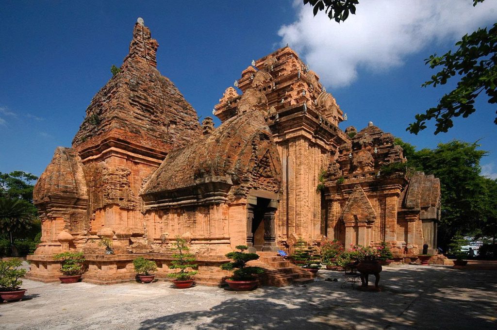 All-Inclusive Resorts in Nha Trang: Your Ultimate Guide Po NT