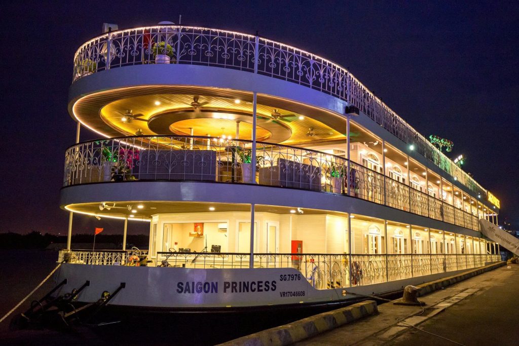 Ho Chi Minh City Nightlife Guide: Bars, Bites, and Beyond sgg
