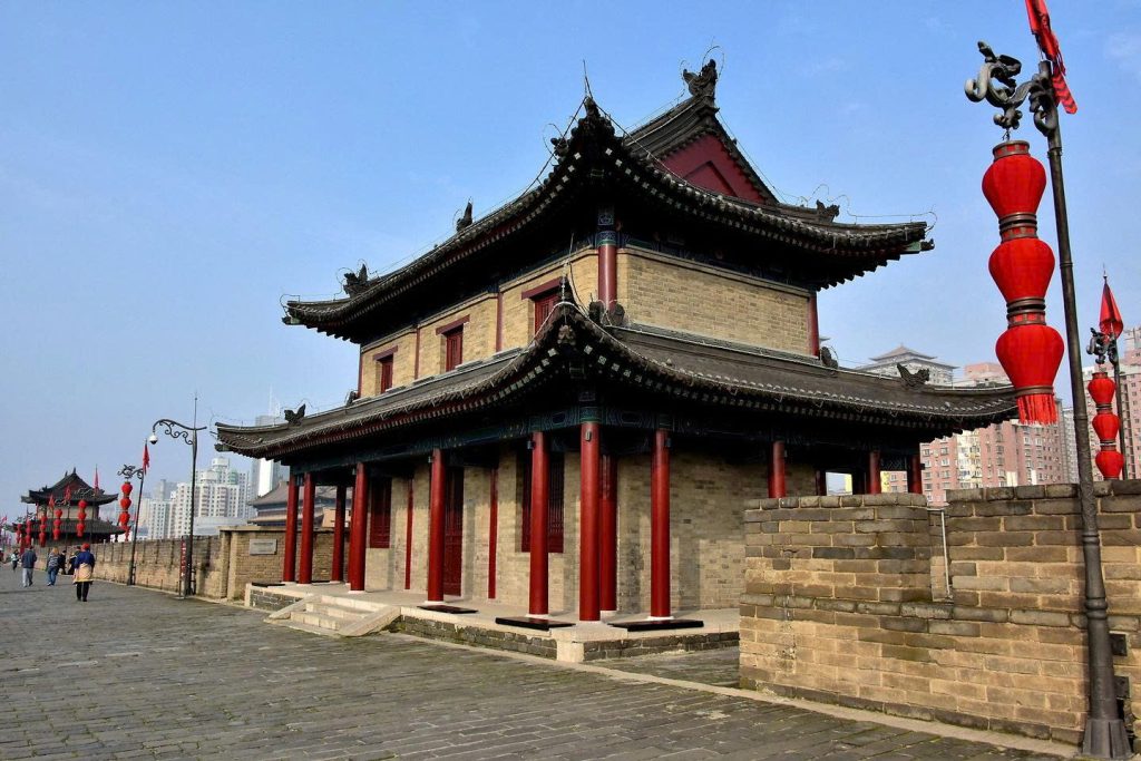 10-Day China Itinerary: Beijing, Xi'an & Shanghai Xian City Wall