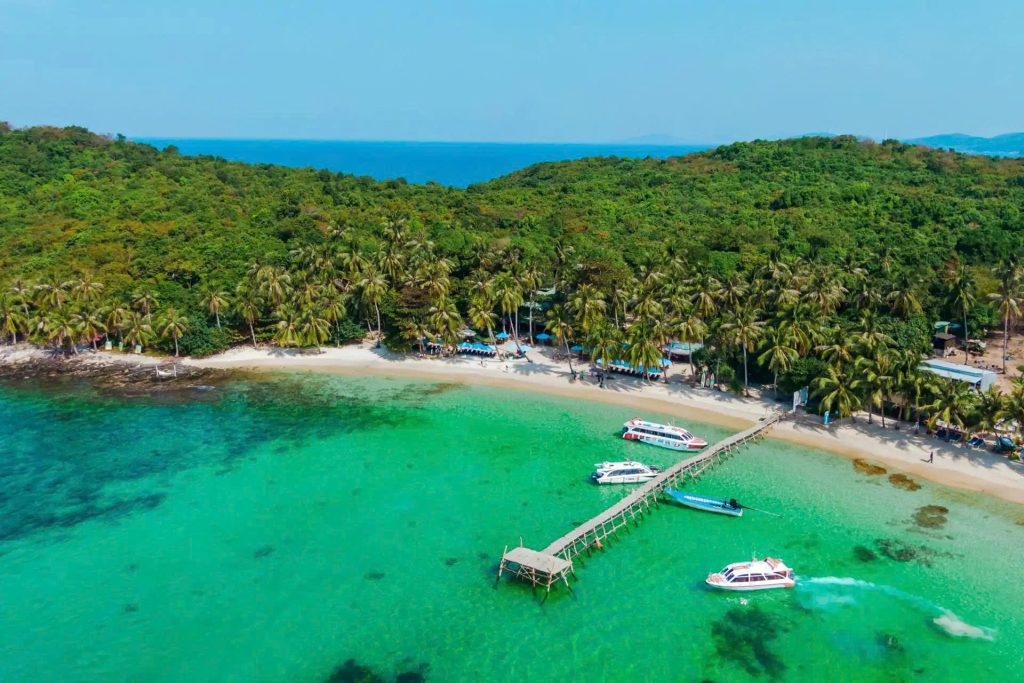 Vietnam Travel Guide: Visa, Costs & Essential Tips 2026 thom island traveloka