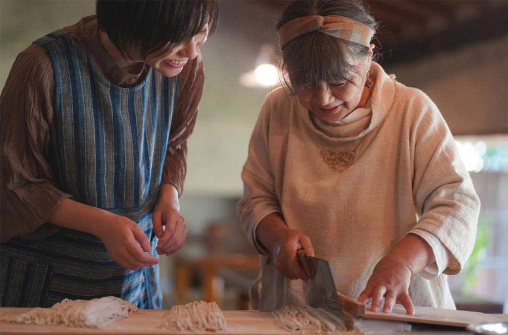 Why the Japanese Eat Toshikoshi Soba on New Year’s Eve A chef making soba noodles. Photo: Tokyo Weekender