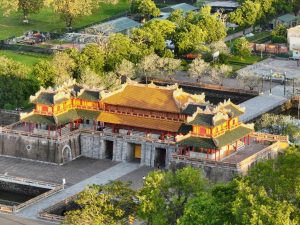 Vietnam War History Guide in Hue: Historic Battlefields co do hue