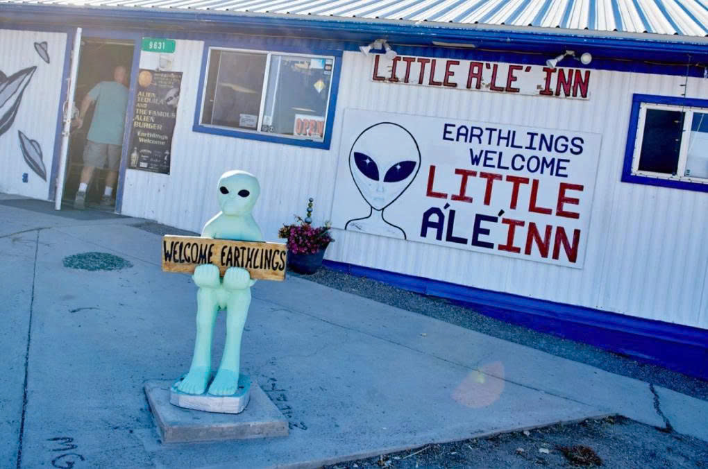 Where Americans Always Believe in 'Aliens' 4 14